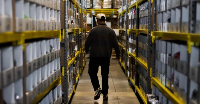 TikTok Shop 3PL fulfillment and social commerce warehouse operations at Evobox